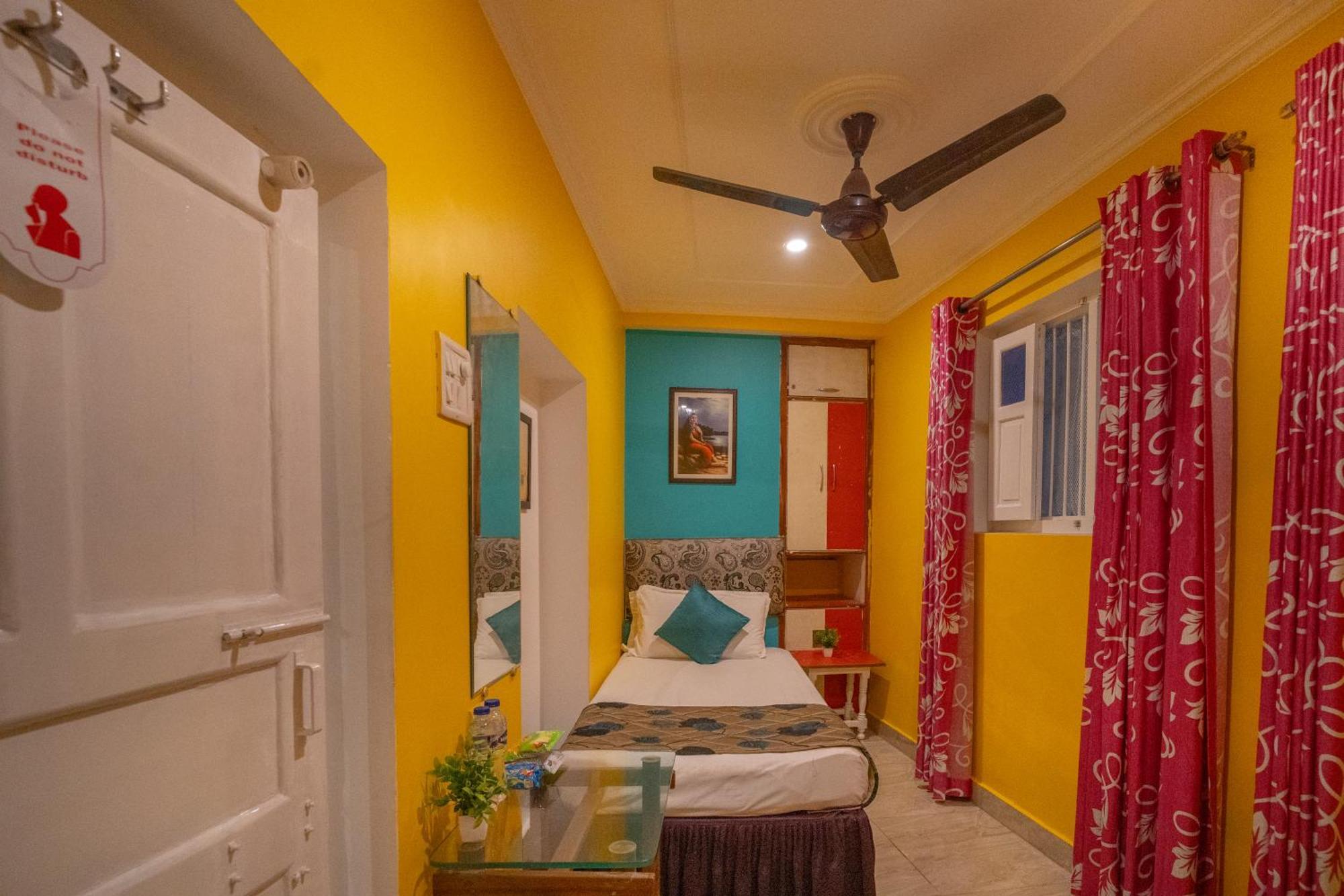 Tara Guest House Váránaszi Kültér fotó