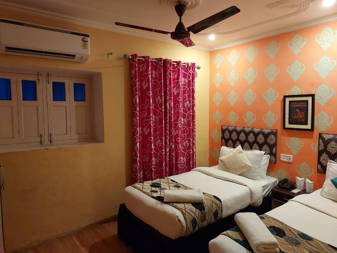 Tara Guest House Váránaszi Kültér fotó